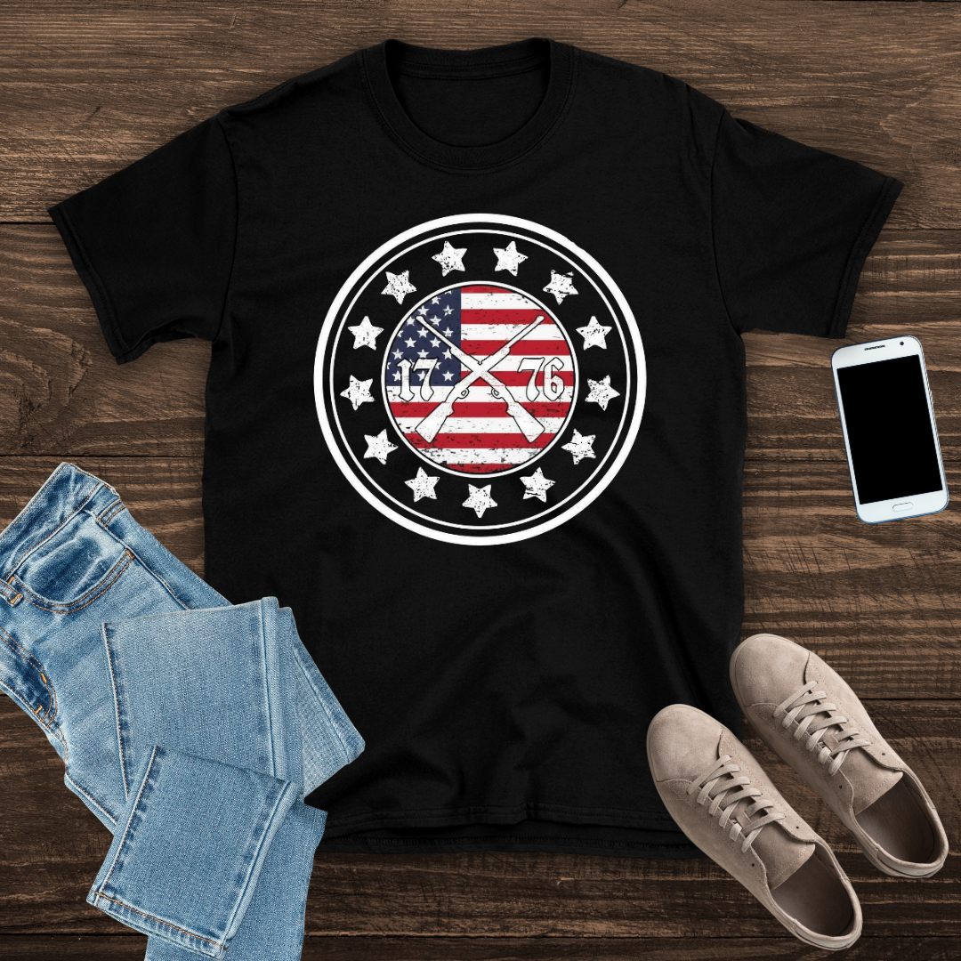1776 13 stars flag with infantry crossed rifles T- shirt