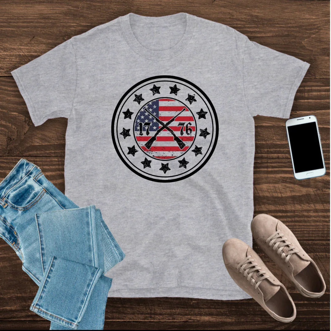 1776 13 stars flag with infantry crossed rifles T- shirt
